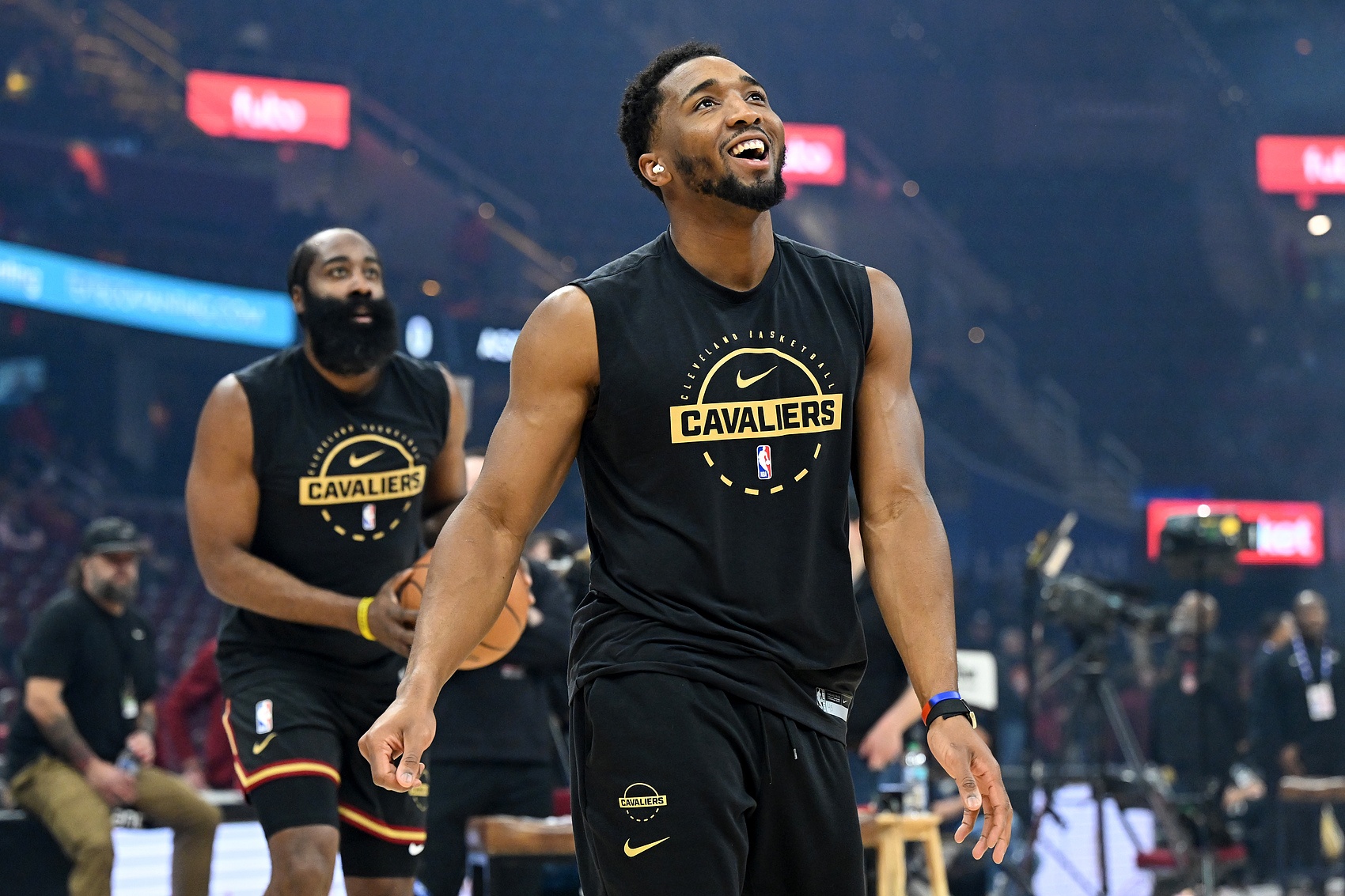 全队16次失误送对手25分！阿特金森：活球失误是致命的